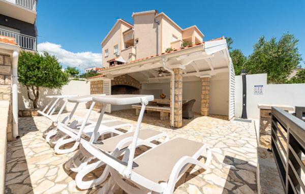 Apartmant Shine Luxury Масленица Екстер'єр фото